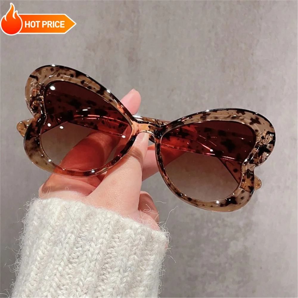 Stylish Candy Color Butterfly Sunglasses Gradient Colorful Shades UV400 Women's Cat Eye Sun Glasses
Stylish Candy Color Butterfly Sunglasses Gradient Colorful Shades UV400 Women's Cat Eye Sun Glasses