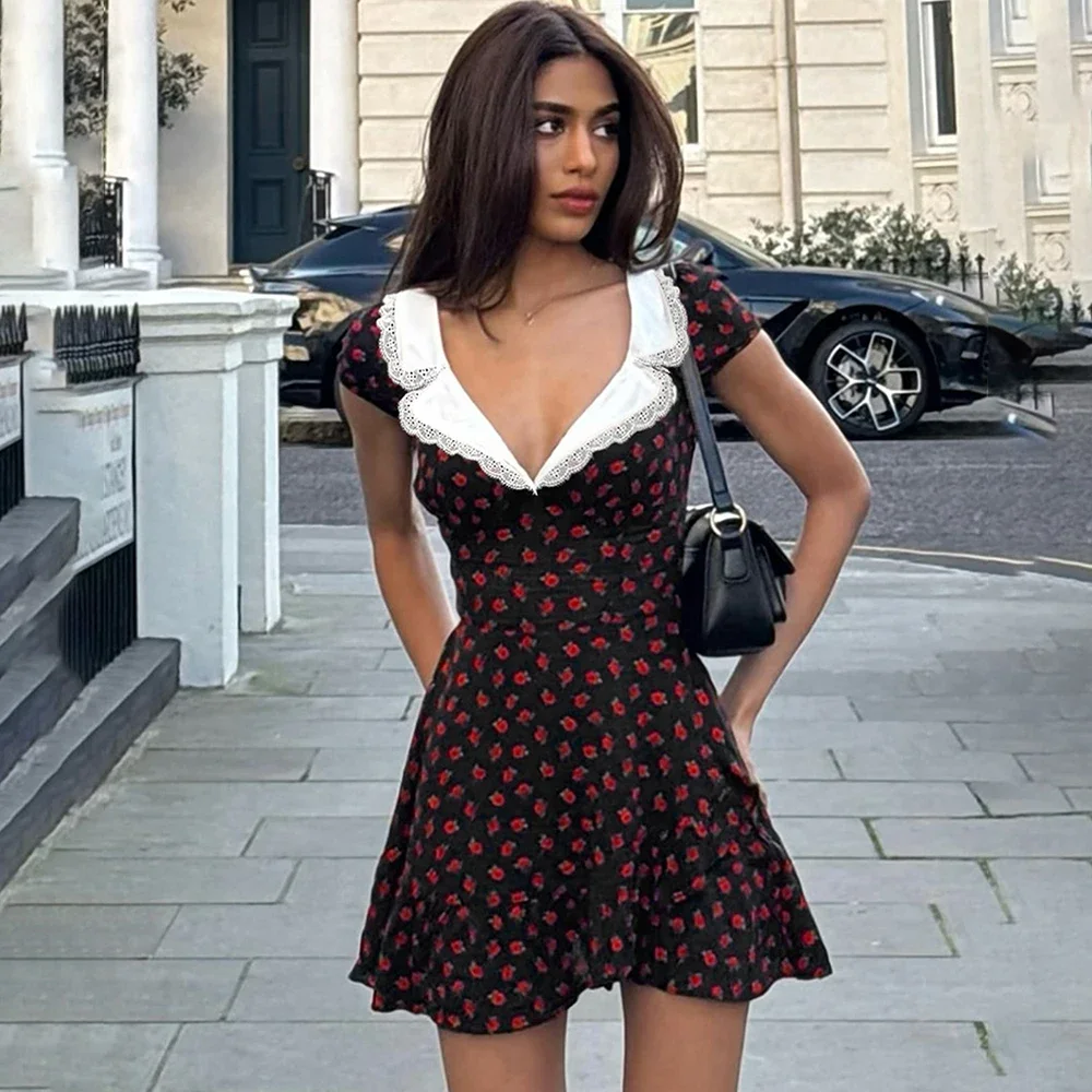 Fmxires Vintage Printed Mini Dress Elegant High Waist V-Neck Slim Patchwork A-Line Dress Y2k Summer Party Looks Women's Dresses
Fmxires Vintage Printed Mini Dress Elegant High Waist V-Neck Slim Patchwork A-Line Dress Y2k Summer Party Looks Women's Dresses