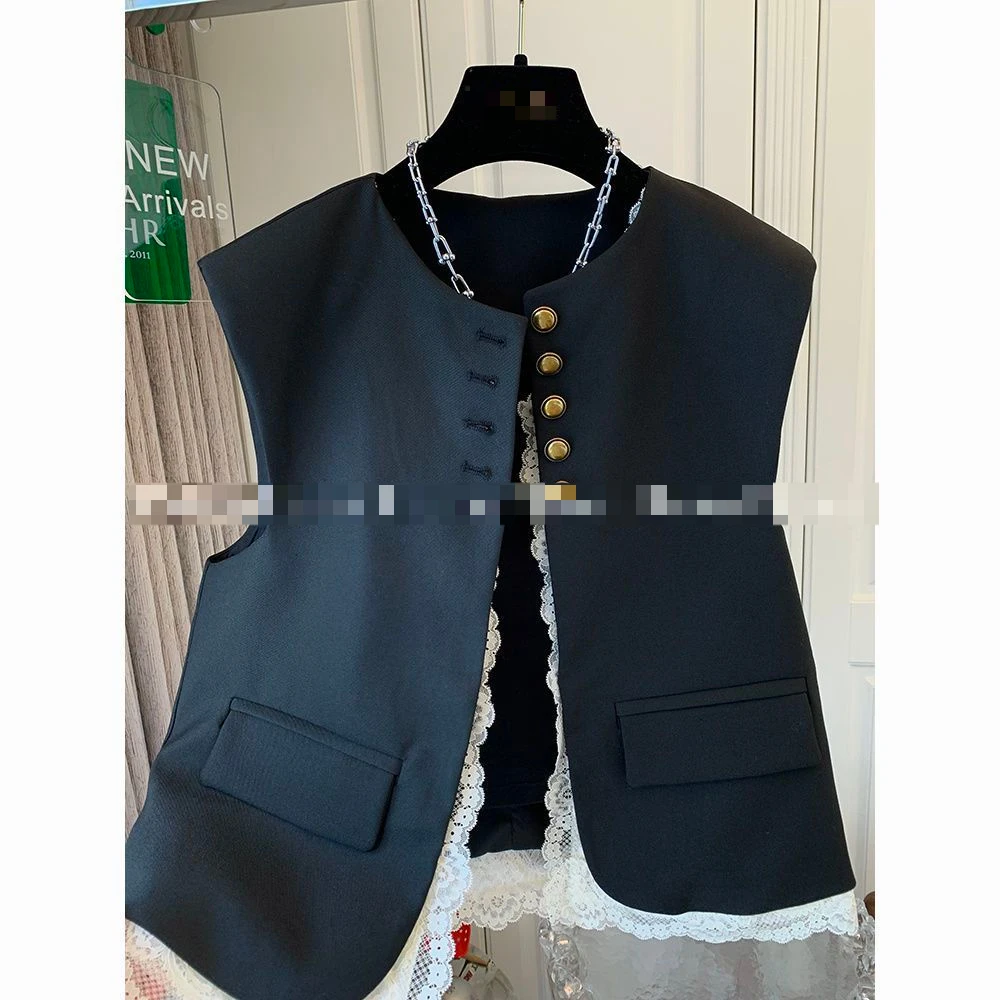 Lace Patchwork Women Vest Korean O Neck Casual Sleeveless Jackets Female Loose Waistcoat Vintage Chic Tops Women Clothing E5437
Lace Patchwork Women Vest Korean O Neck Casual Sleeveless Jackets Female Loose Waistcoat Vintage Chic Tops Women Clothing E5437