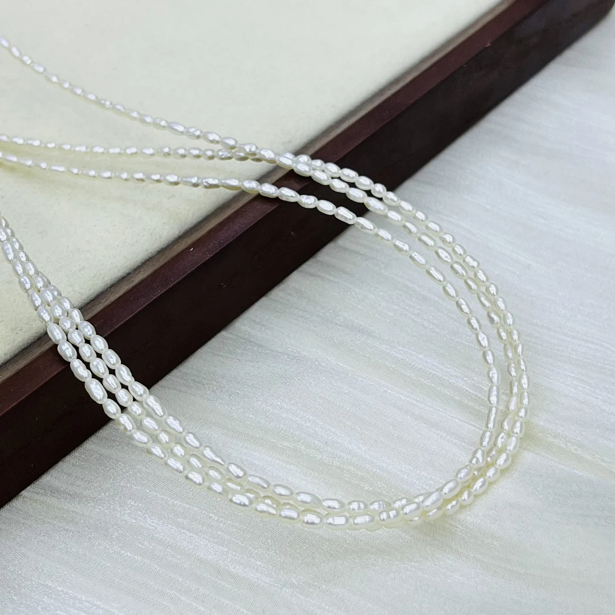 AAA 2-2.5mm High-quality Exquisite Rice Shape Natural Freshwater Pearls Beads for Jewelry Making DIY Necklace Bracelet Accessory
AAA 2-2.5mm High-quality Exquisite Rice Shape Natural Freshwater Pearls Beads for Jewelry Making DIY Necklace Bracelet Accessory