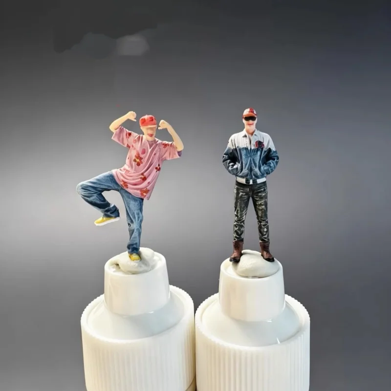 1/64 Scale Resin Figures Hand Painted for Diecast Car Dioramas Model Toys DIY Parts
1/64 Scale Resin Figures Hand Painted for Diecast Car Dioramas Model Toys DIY Parts