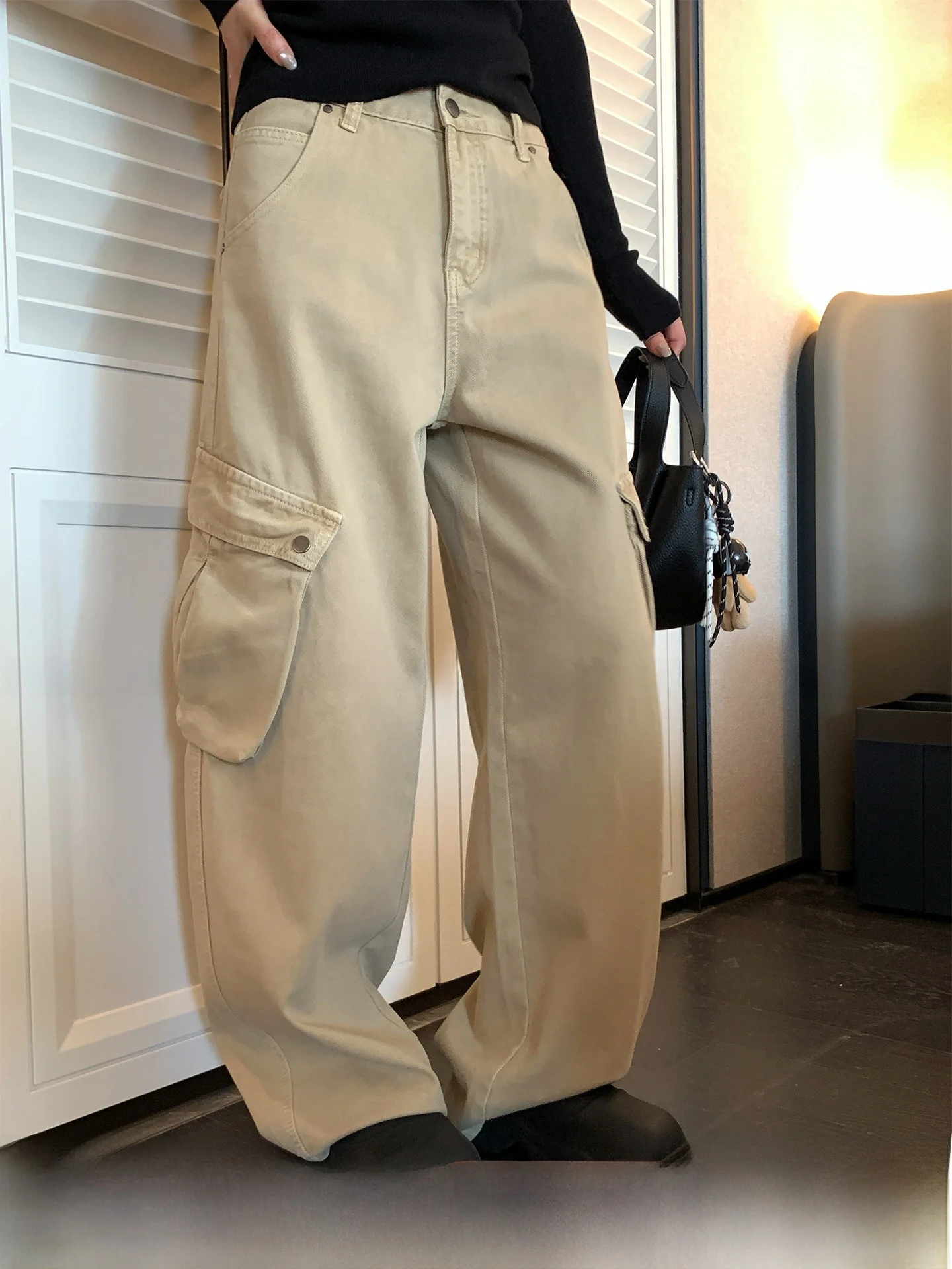 Gv Big White Motorcycle Style Straight Leg Wide Leg Jeans Women's Spring New Design Casual Comfortable Natural Waist Jeans
Gv Big White Motorcycle Style Straight Leg Wide Leg Jeans Women's Spring New Design Casual Comfortable Natural Waist Jeans