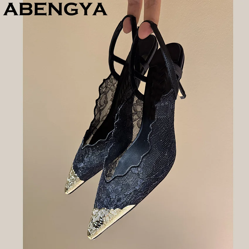 2026 Trend Sexy Lace Sequin Hollow Out Mesh Pumps Women Fashion Pointed Toe Designer Mid Heels Slingback Sandals Ladies Shoes
2026 Trend Sexy Lace Sequin Hollow Out Mesh Pumps Women Fashion Pointed Toe Designer Mid Heels Slingback Sandals Ladies Shoes