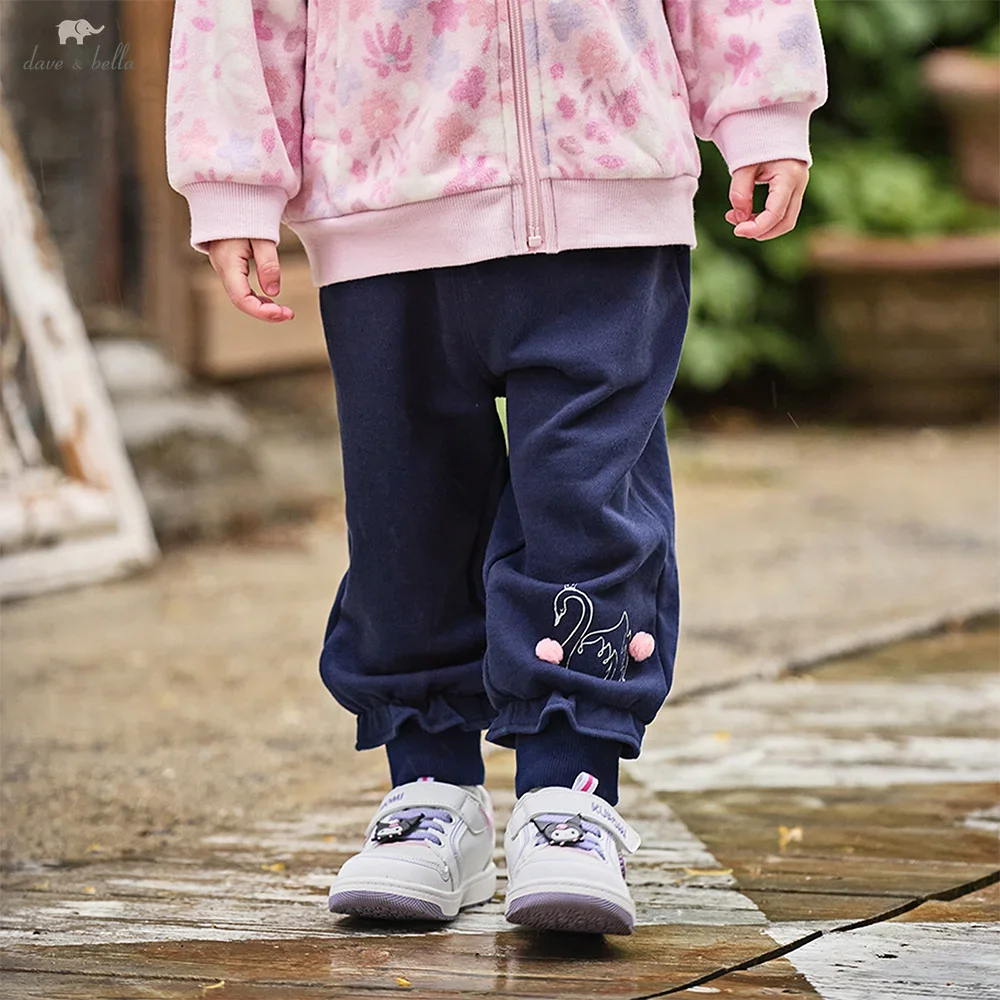 Dave Bella Children's Knitted Pants Autumn Fashion Casual Cute Swan Print Girls Loose Straight Pants Sport Outdoor DB3253156
Dave Bella Children's Knitted Pants Autumn Fashion Casual Cute Swan Print Girls Loose Straight Pants Sport Outdoor DB3253156