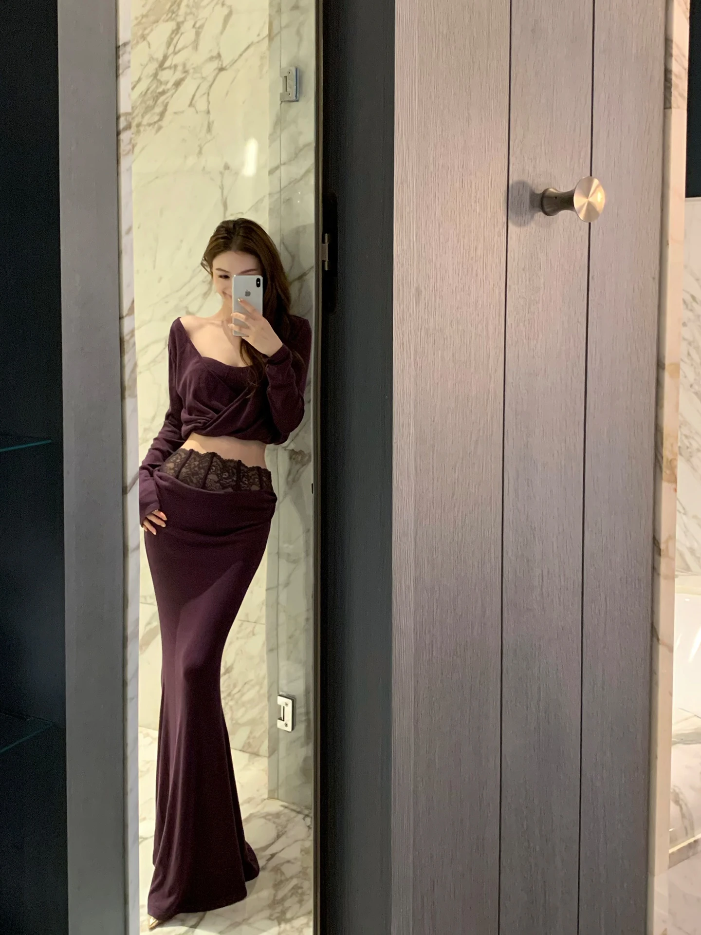 Lienni2025 Winter New Sle Women's Lace Knitted f Skirt Set Bal Hollow out Top And Skirt Ensemble High Elastici ...
Lienni2025 Winter New Sle Women's Lace Knitted f Skirt Set Bal Hollow out Top And Skirt Ensemble High Elastici ...