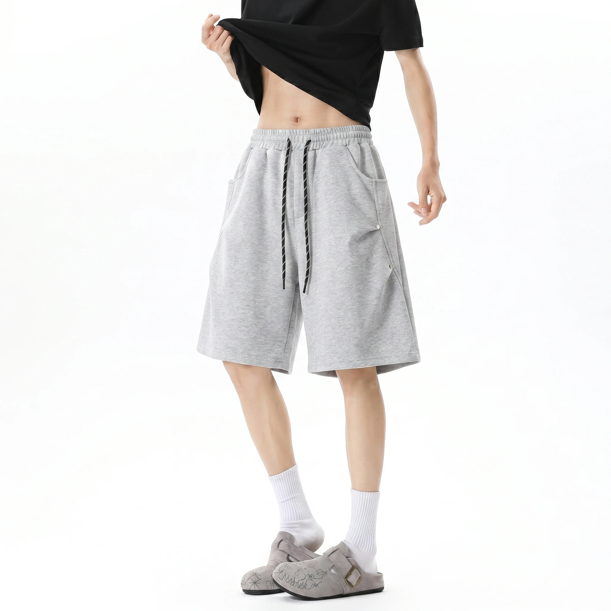 2026 Summer New Style Men's American Cut Rivet Velvet Solid Short Pants Five-Piece Set
2026 Summer New Style Men's American Cut Rivet Velvet Solid Short Pants Five-Piece Set