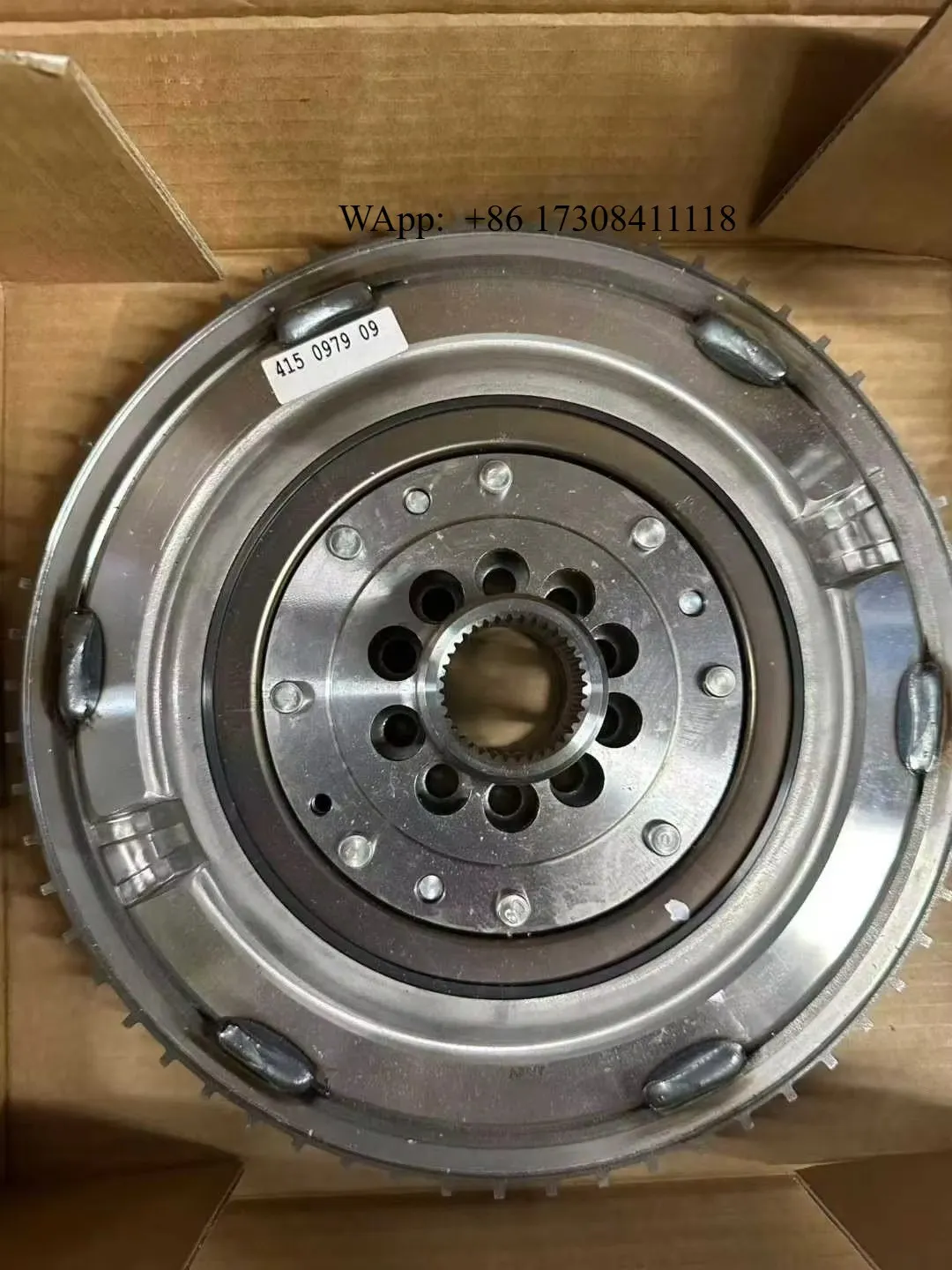 CAR AUTO Transmission Parts Clutch Flywheel Luk 4150965090 99111402091 9P1105264C for 911 GT3 RS 4.0
CAR AUTO Transmission Parts Clutch Flywheel Luk 4150965090 99111402091 9P1105264C for 911 GT3 RS 4.0