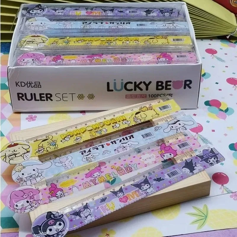 100 шт., линейка Sanrio Melody Kuromi, милые мультяшные студенты, обучающая живопись, оптовая продажа, офисные канцелярские принадлежности, детская линейка
100 шт., линейка Sanrio Melody Kuromi, милые мультяшные студенты, обучающая живопись, оптовая продажа, офисные канцелярские принадлежности, детская линейка