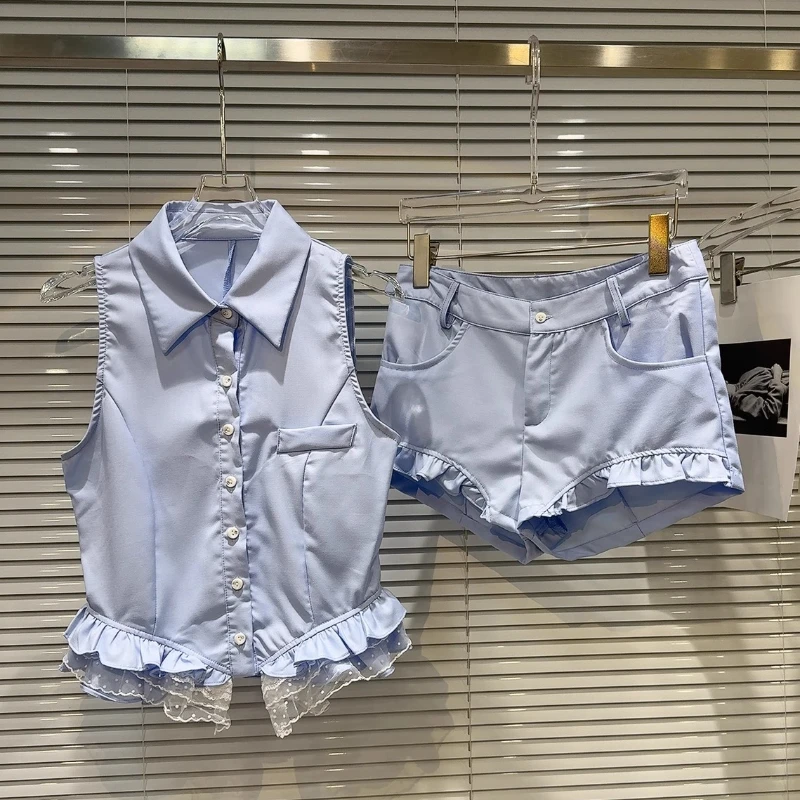 Female Fashion Sweet Slim Fit Two Piece Sets Lapel Sleeveless Patchwork Lace Top High Waist Mini Shorts Chic Set
Female Fashion Sweet Slim Fit Two Piece Sets Lapel Sleeveless Patchwork Lace Top High Waist Mini Shorts Chic Set