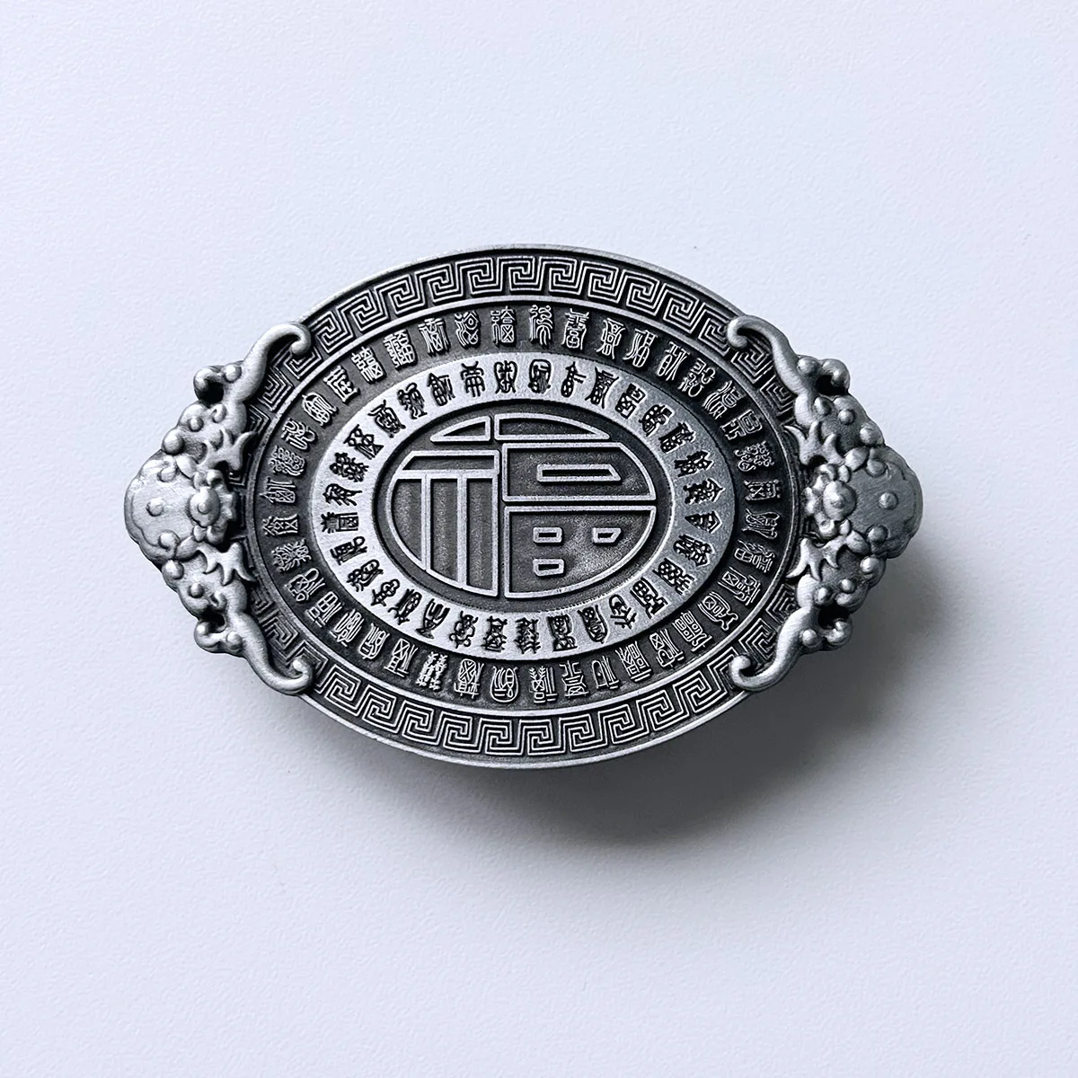 Antique Brushed Silver Lucky Knot Letter Oval Belt Buckle BUCKLE-CH003AS
Antique Brushed Silver Lucky Knot Letter Oval Belt Buckle BUCKLE-CH003AS