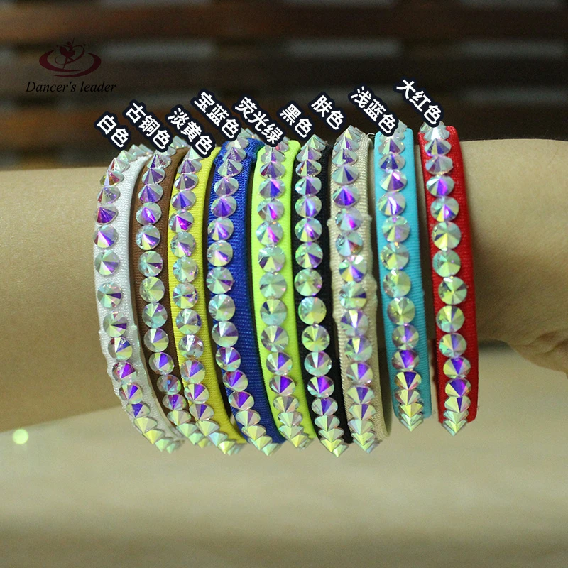 Latin Dance Pointed Diamond Bracelet Blackpool Competition Special Bracelet Performance Single Row High-end Diamond
Latin Dance Pointed Diamond Bracelet Blackpool Competition Special Bracelet Performance Single Row High-end Diamond