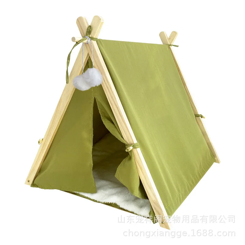 Pet tent hot-selling cat nest semi-closed security cat delivery room wooden triangular frame cat house 
Pet tent hot-selling cat nest semi-closed security cat delivery room wooden triangular frame cat house