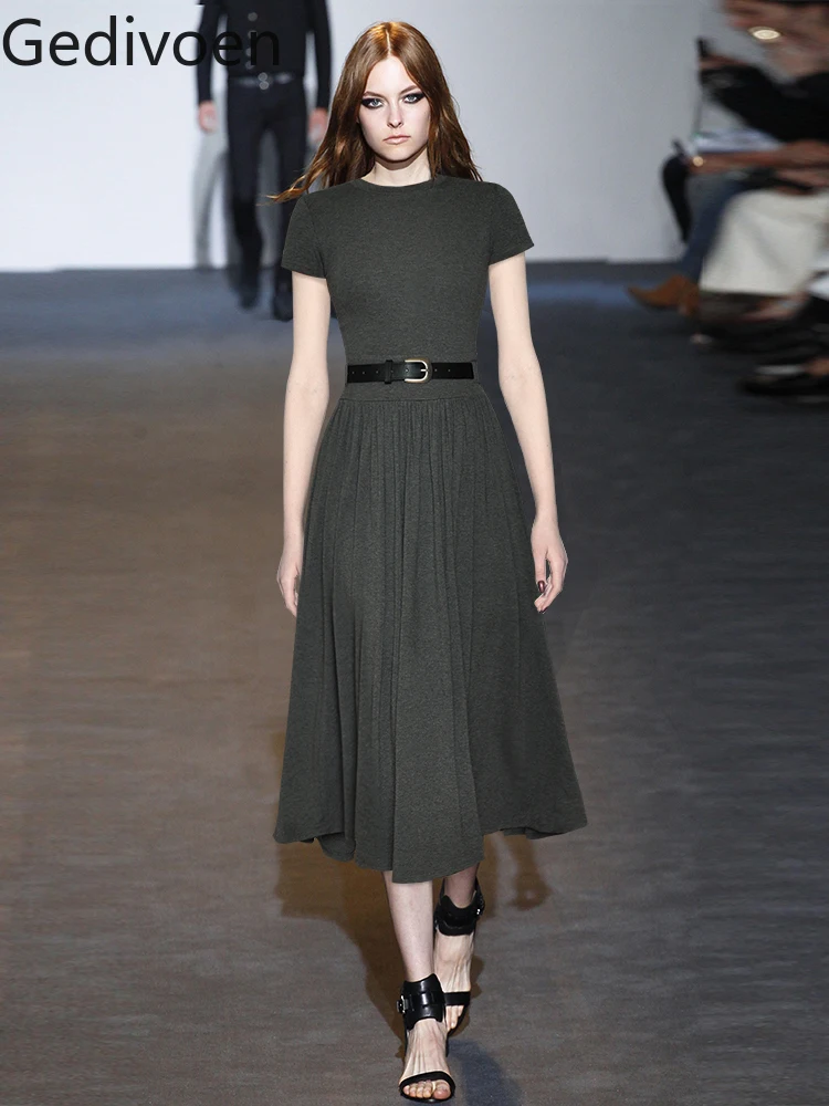 Gedivoen Fashion Designer Summer Women's Two Pieces Set O-Neck Collar Short Tops A-LINE Skirt Sashes Office Lady Two Pieces Set
Gedivoen Fashion Designer Summer Women's Two Pieces Set O-Neck Collar Short Tops A-LINE Skirt Sashes Office Lady Two Pieces Set