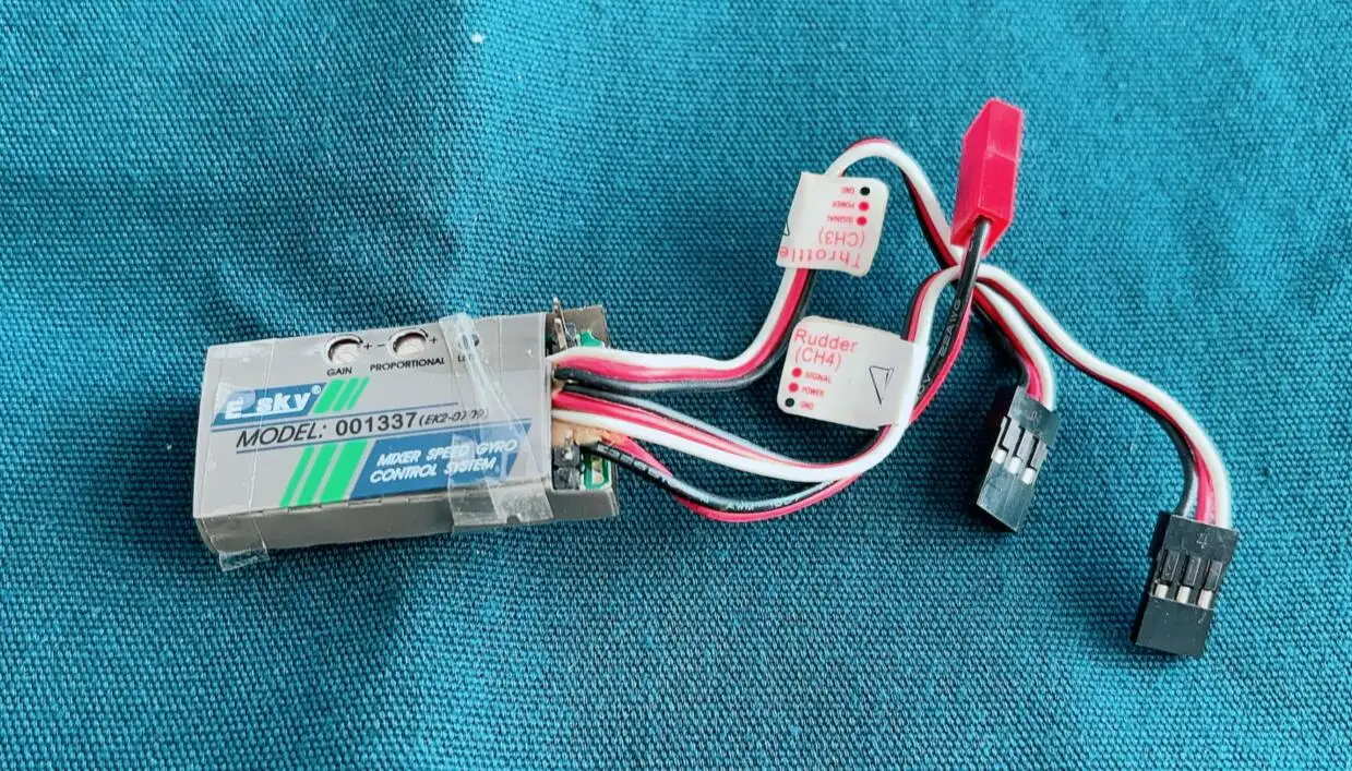 Esky 3 In 1 3in1 Gyro Mix Controller receiver EK2-0709 001337 for E-SKY BIG LAMA RX E-500 RC helicopter heli
Esky 3 In 1 3in1 Gyro Mix Controller receiver EK2-0709 001337 for E-SKY BIG LAMA RX E-500 RC helicopter heli