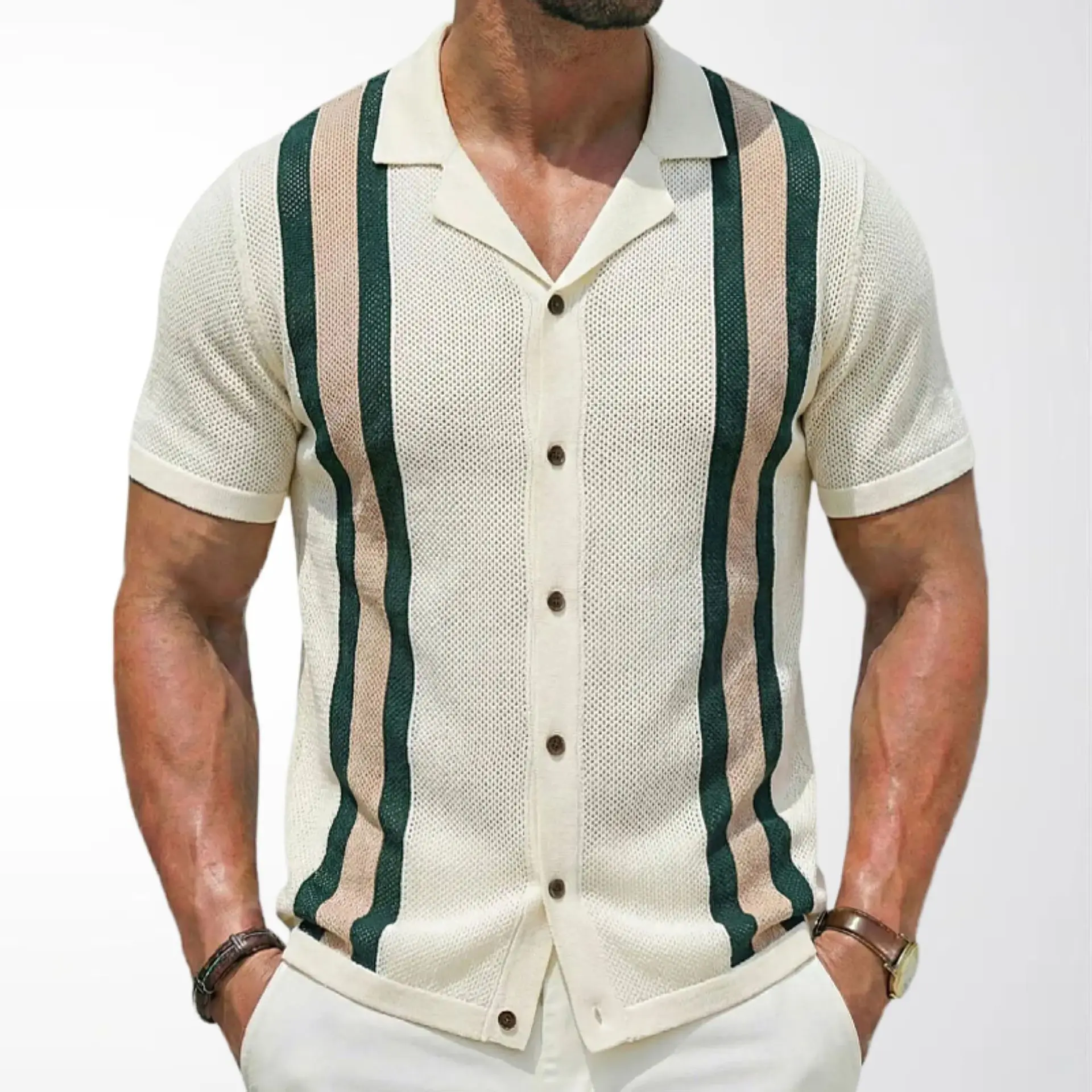 Мужской вязаный свитер, европейская и американская роскошная мода, вязаный кардиган с кубинским воротником и короткими рукавами, куртка-поло.
Мужской вязаный свитер, европейская и американская роскошная мода, вязаный кардиган с кубинским воротником и короткими рукавами, куртка-поло.