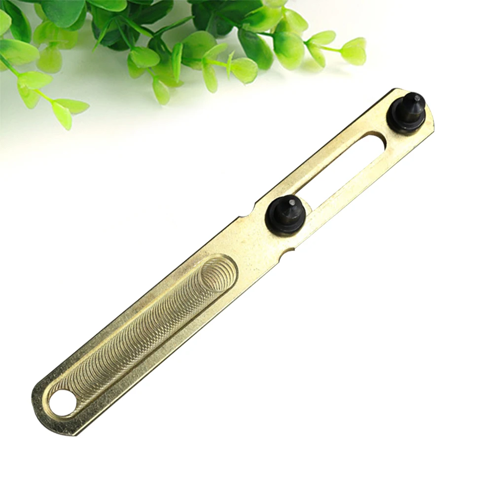 Two Claw Watch Opener Clocks Tools Meter Feet Case Cover Wrench Remover Repairing Accessories Durable Professional
Two Claw Watch Opener Clocks Tools Meter Feet Case Cover Wrench Remover Repairing Accessories Durable Professional