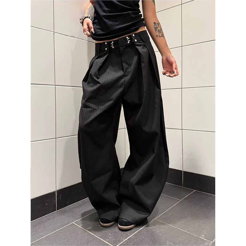 Women Black Stripe Suits Pants Vintage Y2k Pants Harajuku Aesthetic Style High Waist Trousers 2000s Clothes 2026 Summer
Women Black Stripe Suits Pants Vintage Y2k Pants Harajuku Aesthetic Style High Waist Trousers 2000s Clothes 2026 Summer
