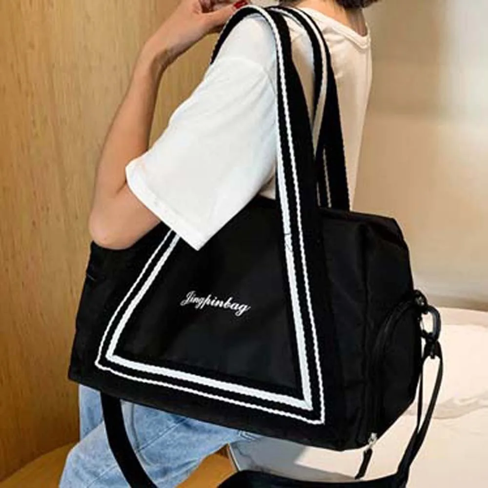 Sturdy Oxford Cloth Travel Bag Foldable Fitness Pouch Large Capacity Yoga Bag Polyester Label Printed Anti-Splash Water Handbag
Sturdy Oxford Cloth Travel Bag Foldable Fitness Pouch Large Capacity Yoga Bag Polyester Label Printed Anti-Splash Water Handbag