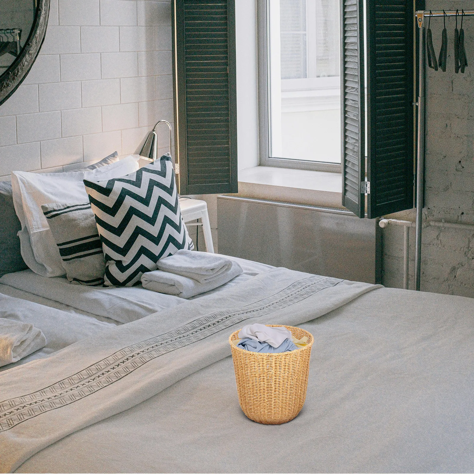 Imitation Rattan Woven Storage Basket Large Size Sundries Container Multipurpose Organizer for Bathroom Office Living Room
Imitation Rattan Woven Storage Basket Large Size Sundries Container Multipurpose Organizer for Bathroom Office Living Room