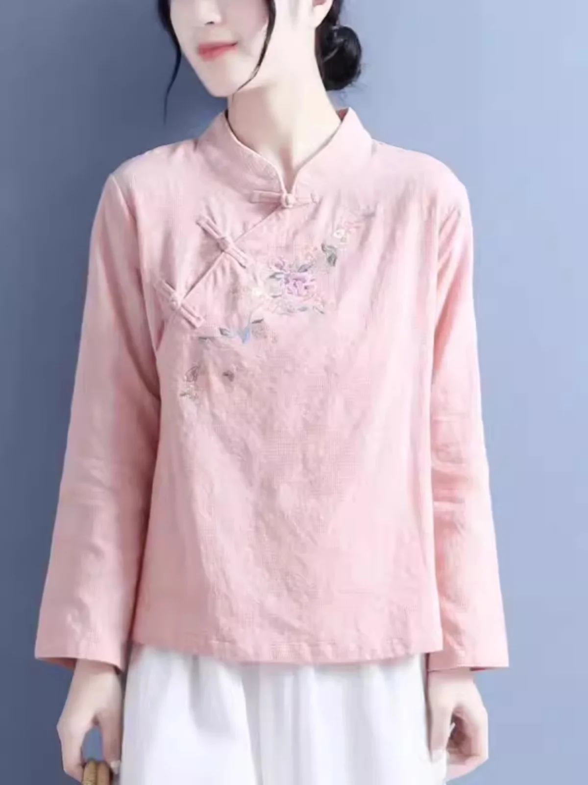 Retro Artistic Cotton Linen Large Size Long Sleeve T-Shirt Women's Loose Embroidery Personality Top Base Shirt Autumn New Arr...
Retro Artistic Cotton Linen Large Size Long Sleeve T-Shirt Women's Loose Embroidery Personality Top Base Shirt Autumn New Arr...