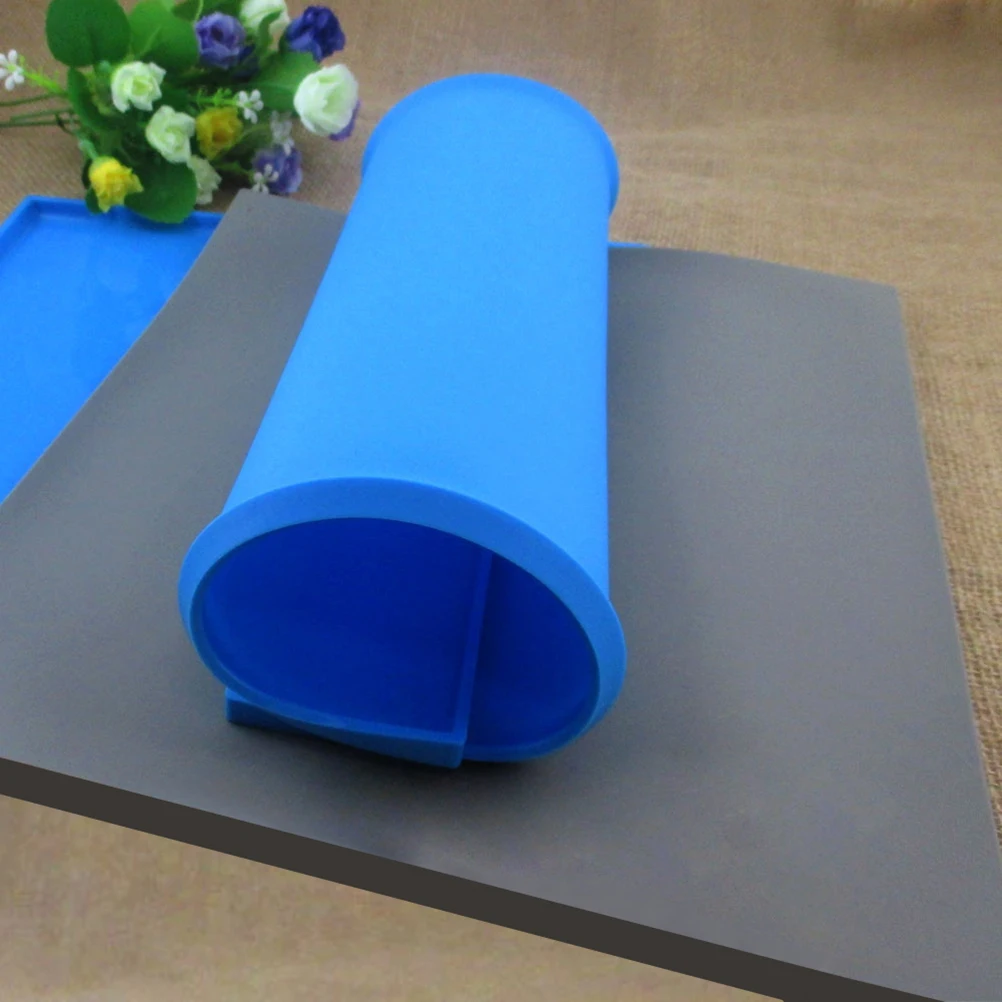 2 Pcs Silicone Pad Cake Roll Accessory Rolling Mold Maker Baking Tray Shaping Mat
2 Pcs Silicone Pad Cake Roll Accessory Rolling Mold Maker Baking Tray Shaping Mat