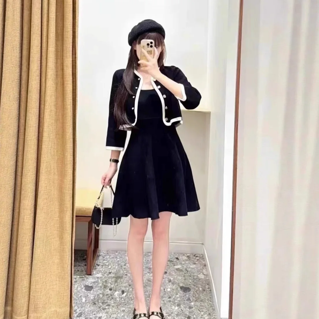 Fall/Winter Women O-Neck Contrast Long Sleeve Solid Knit Set Single Breasted Cardigan + Sleeveless Fashion Elegant Mini Dress
Fall/Winter Women O-Neck Contrast Long Sleeve Solid Knit Set Single Breasted Cardigan + Sleeveless Fashion Elegant Mini Dress