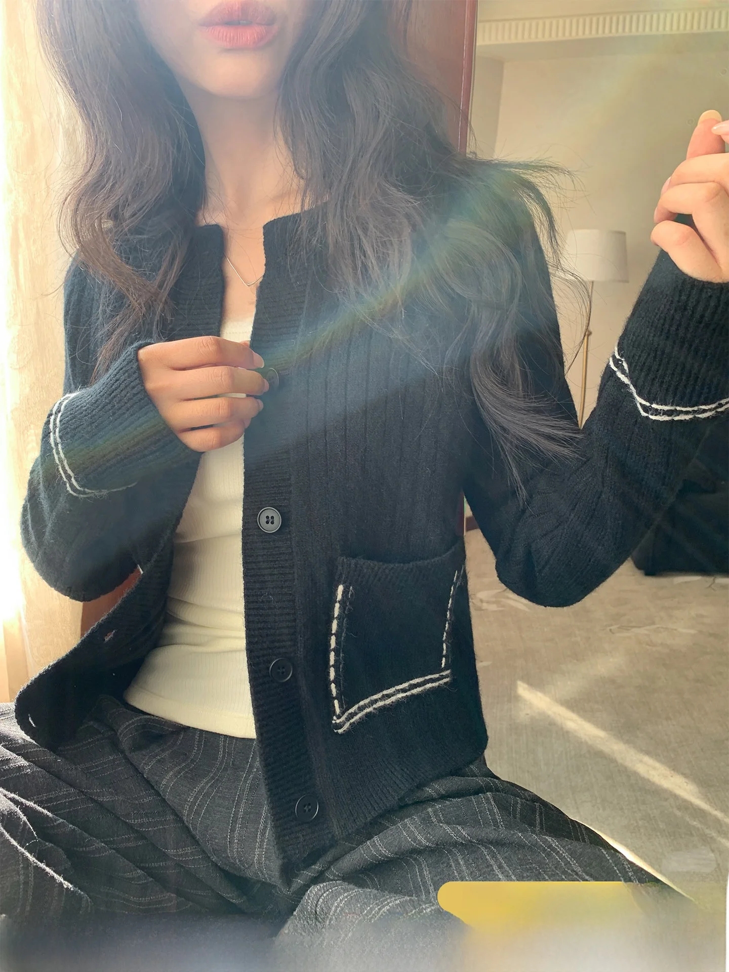Lvi Jixi Knitted Cardigan Women's Casual Sle Long Sve round Ne Sweater with ket Lazy Sle Spring New Arrival
Lvi Jixi Knitted Cardigan Women's Casual Sle Long Sve round Ne Sweater with ket Lazy Sle Spring New Arrival