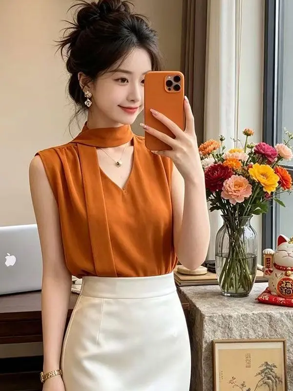 French Style Loose Fit Sleeveless Shirt Women's Fashionable Age-Defying Chiffon Top with Belt Summer New Arrival
French Style Loose Fit Sleeveless Shirt Women's Fashionable Age-Defying Chiffon Top with Belt Summer New Arrival