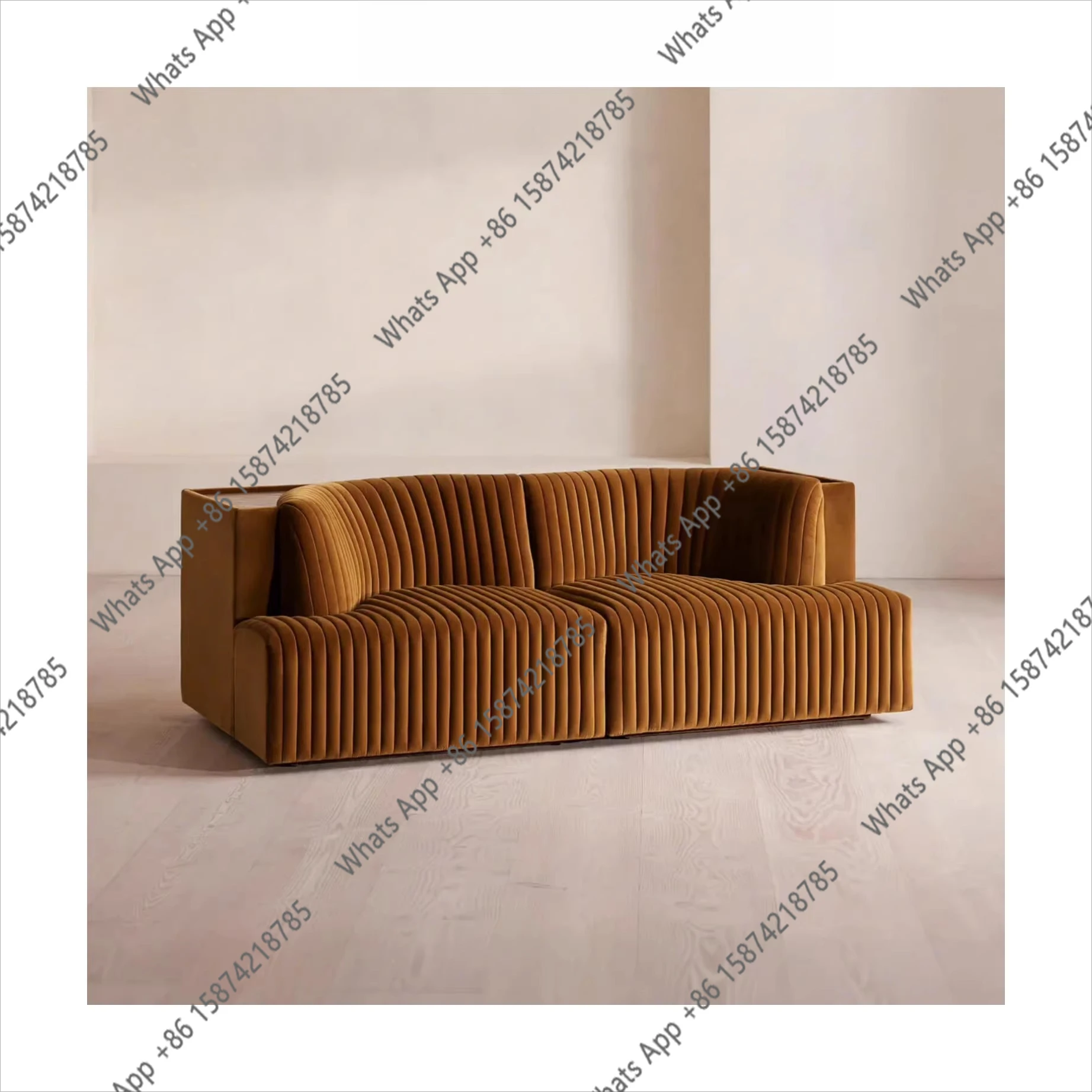 Medieval style designer special-shaped retro module sofa wind reception fabric sofa American country
Medieval style designer special-shaped retro module sofa wind reception fabric sofa American country