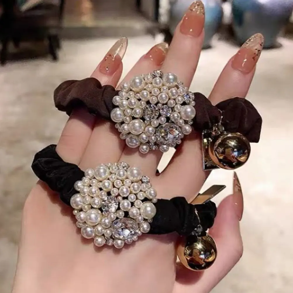 2Pcs Pearl Ponytail Holder Elegant Rhinestone Hair Cuff Stylish Ponytail Buckle for Yoga Running Travel Workout Daily Wear
2Pcs Pearl Ponytail Holder Elegant Rhinestone Hair Cuff Stylish Ponytail Buckle for Yoga Running Travel Workout Daily Wear