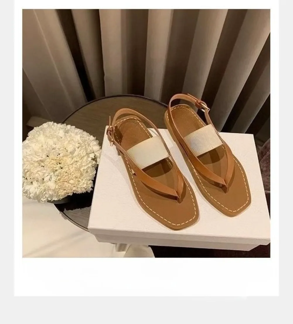 2026 Summer New Women's Woven Straw Square Toe Flats Chunky Heel Cross Strap Sandals Bohemian Outdoor Slides for Daily Wear
2026 Summer New Women's Woven Straw Square Toe Flats Chunky Heel Cross Strap Sandals Bohemian Outdoor Slides for Daily Wear