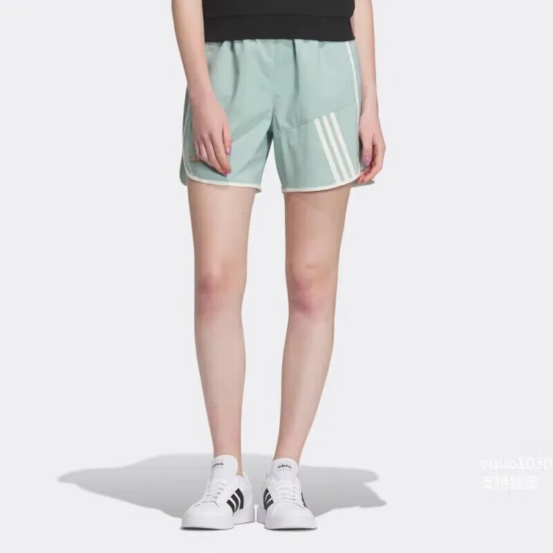 Adidas Cool Essence Shorts, Breathable & Durable For Everyday Activities and Leisure Moments - Perfect For Active Days
Adidas Cool Essence Shorts, Breathable & Durable For Everyday Activities and Leisure Moments - Perfect For Active Days