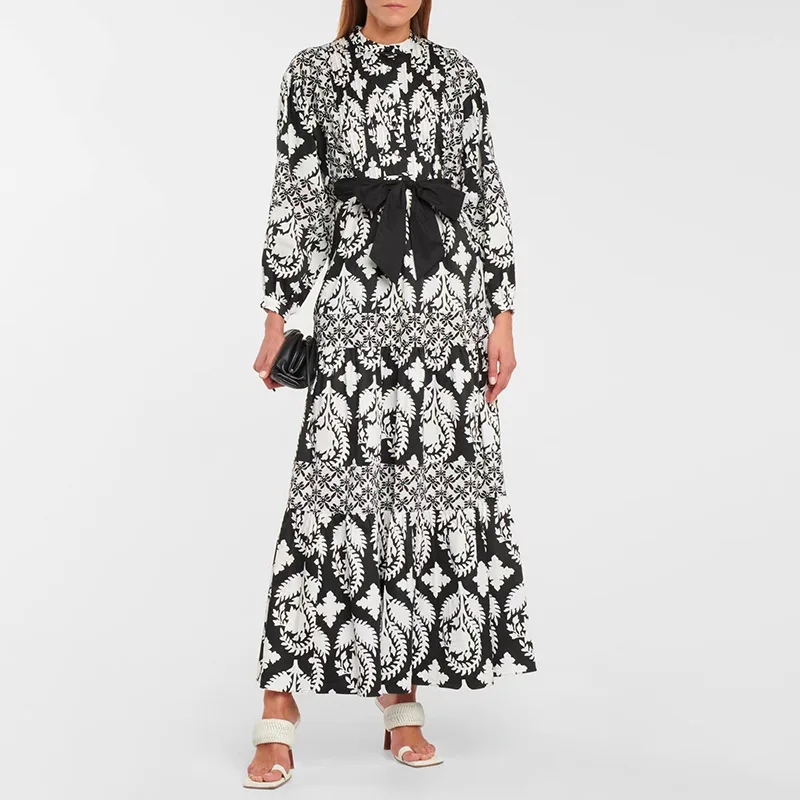 Spring2022New Round Neck BowTie BigSwing Elegant Dress HolidayStyleVintage Printed Long Skirt A summer bow dress Classic fashion
Spring2022New Round Neck BowTie BigSwing Elegant Dress HolidayStyleVintage Printed Long Skirt A summer bow dress Classic fashion
