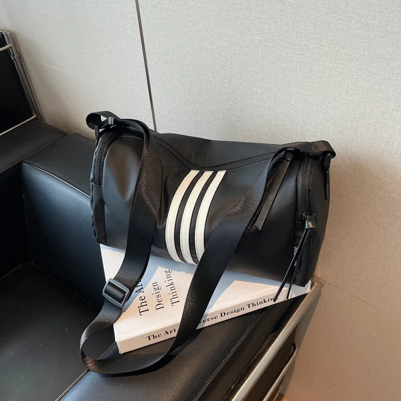 Спортивная сумка через плечо унисекс, просторная сумка через плечо для мужчин и женщин, большая вместительная сумка на ремне, прочный рюкзак, универсальная дорожная сумка
Спортивная сумка через плечо унисекс, просторная сумка через плечо для мужчин и женщин, большая вместительная сумка на ремне, прочный рюкзак, универсальная дорожная сумка 