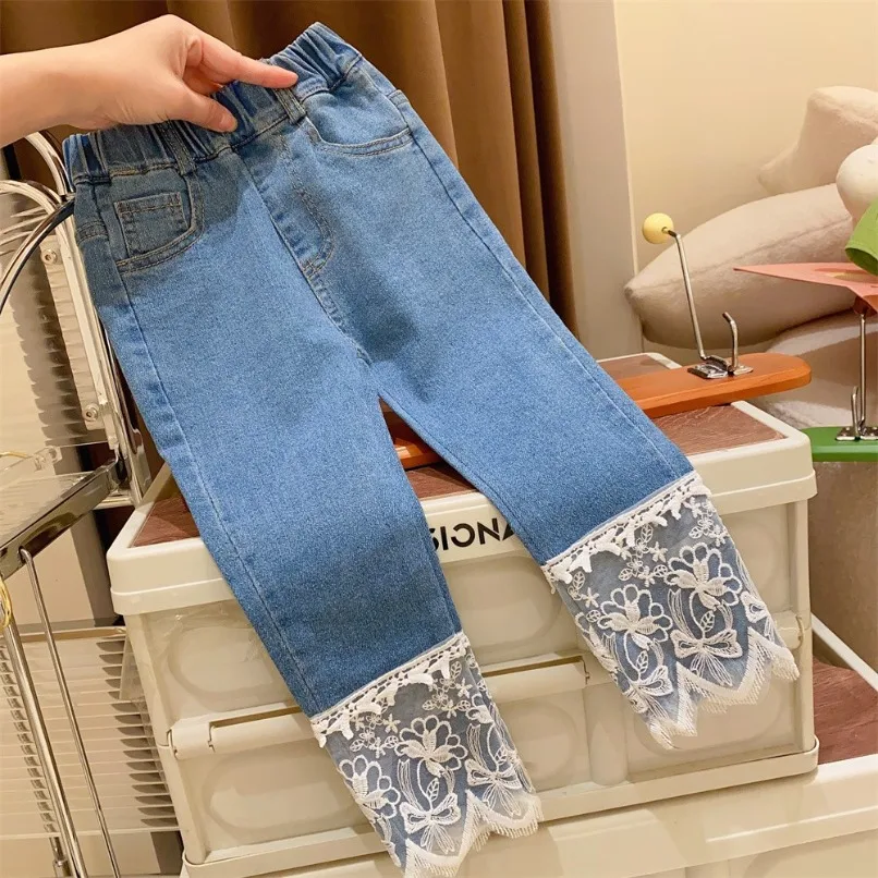 Spring Kids Jeans Girl Lace Pants Kids 2-7 New Year Old Girls Trousers Children Fashion Autumn Clothing
Spring Kids Jeans Girl Lace Pants Kids 2-7 New Year Old Girls Trousers Children Fashion Autumn Clothing