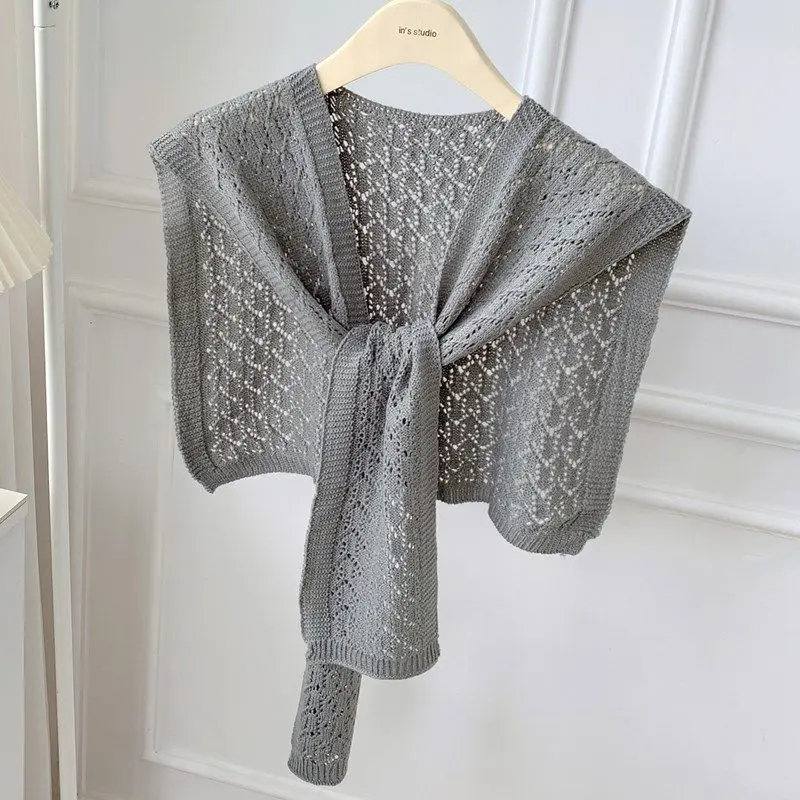 Spring Summer Fashion Solid Color Hollow Out Knitted Shawl Women's Casual Versatile Crew Neck Lace Up Wraps
Spring Summer Fashion Solid Color Hollow Out Knitted Shawl Women's Casual Versatile Crew Neck Lace Up Wraps