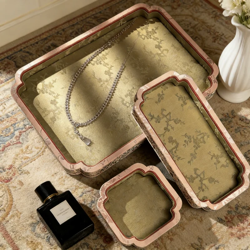 1. Palace Style Silk Jewelry Display Tray, Velvet Organizer Box for Jade & Bracelets, Luxury Counter Showcase for Shop
1. Palace Style Silk Jewelry Display Tray, Velvet Organizer Box for Jade & Bracelets, Luxury Counter Showcase for Shop