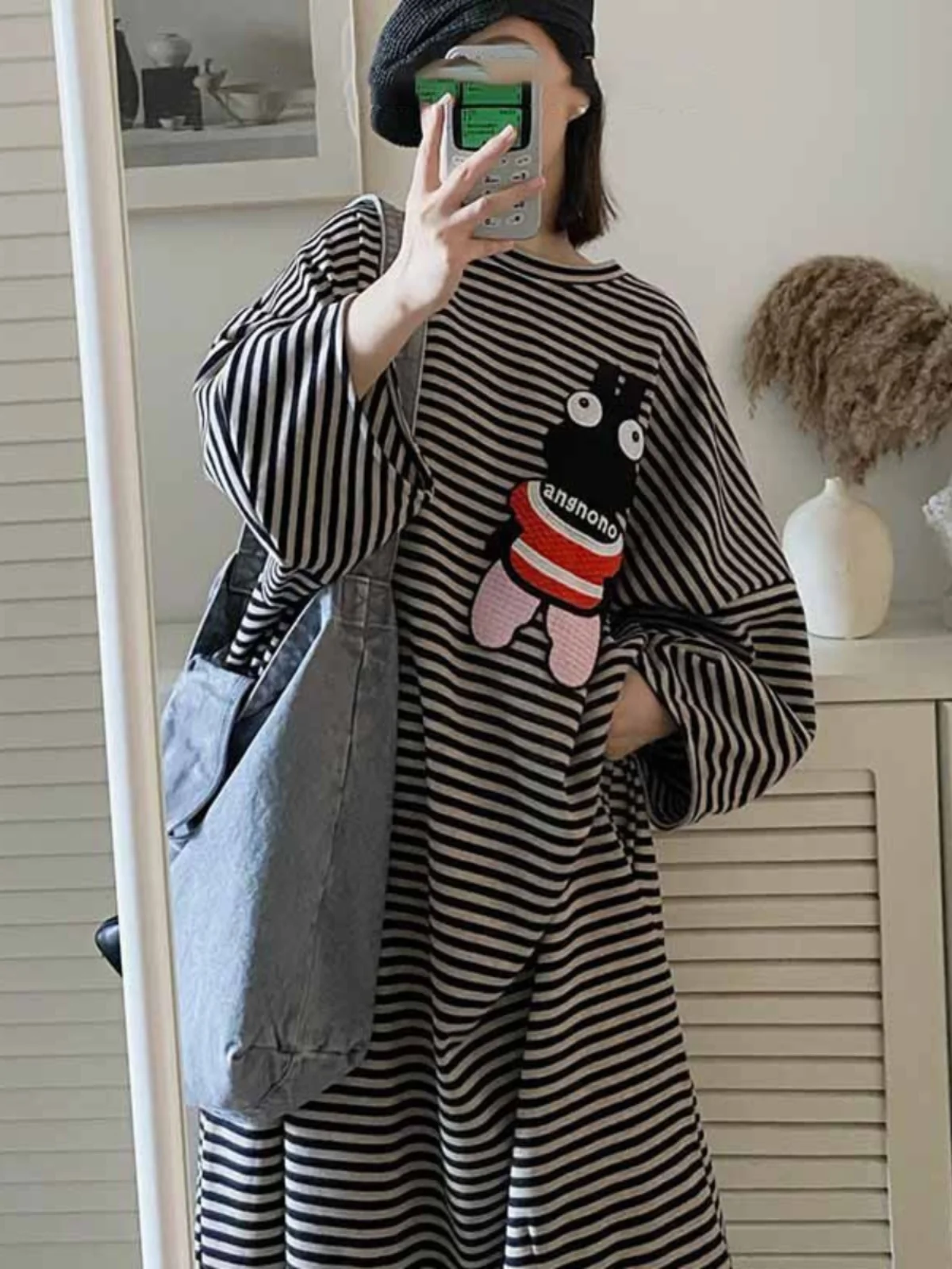 plus Size Women's Long Sleeve Home Clothes Outerwear Cartoon Stripes Sleep Dress Loose Fit Meat Covering Spring Autumn Wear
plus Size Women's Long Sleeve Home Clothes Outerwear Cartoon Stripes Sleep Dress Loose Fit Meat Covering Spring Autumn Wear