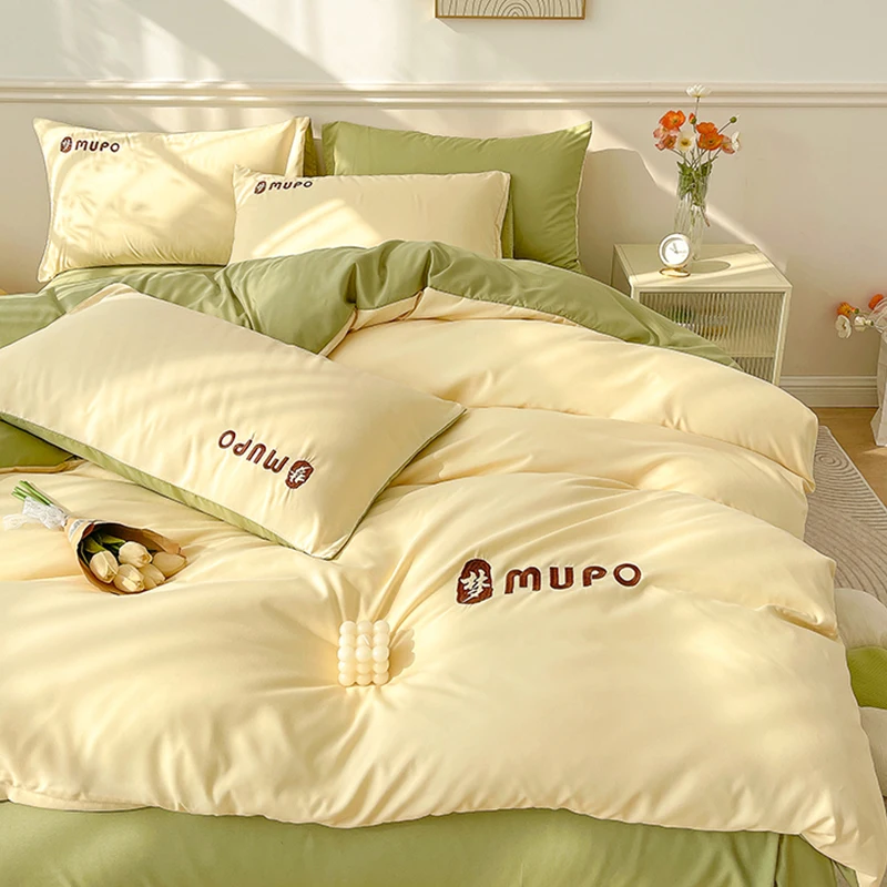 Solid Color Duvet Cover Washed Cotton Bedding Set Duvet Cover with Zipper, Pillow Cases,Embroidered Bedspread Super Soft
Solid Color Duvet Cover Washed Cotton Bedding Set Duvet Cover with Zipper, Pillow Cases,Embroidered Bedspread Super Soft