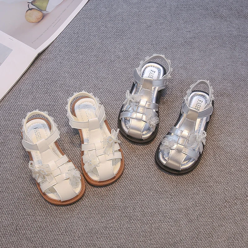 2025 Summer New Children Casual Sandals for Girls Fashion Korean Style Soft Bottom Anti-slippery Versatile Princess Roman Shoes
2025 Summer New Children Casual Sandals for Girls Fashion Korean Style Soft Bottom Anti-slippery Versatile Princess Roman Shoes