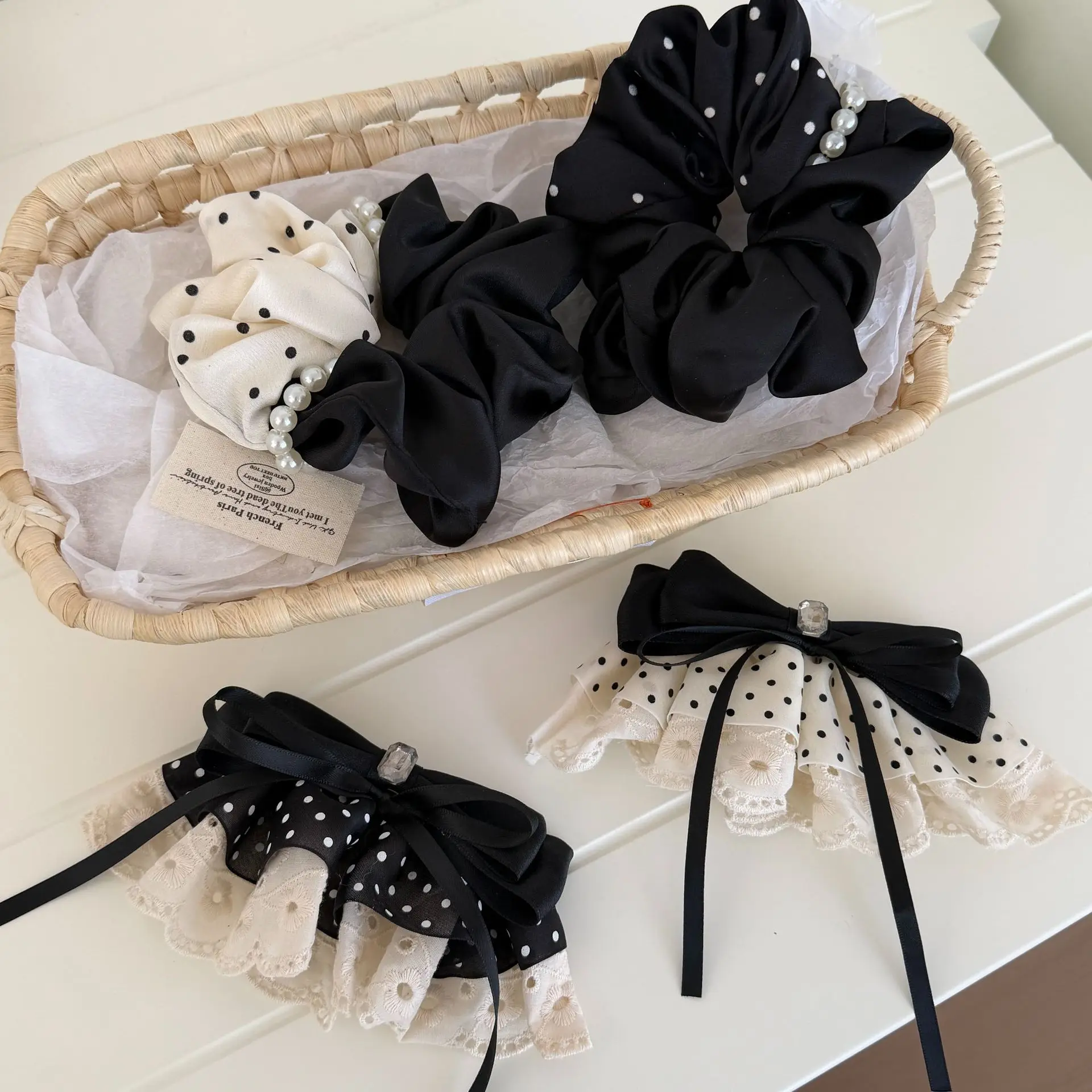Banana Clip Satin Pleated Polka Dot for Half Up Hairstyle Women Sturdy Non Slip Back Head Hair Accessory Cream 15cm Lightweight
Banana Clip Satin Pleated Polka Dot for Half Up Hairstyle Women Sturdy Non Slip Back Head Hair Accessory Cream 15cm Lightweight