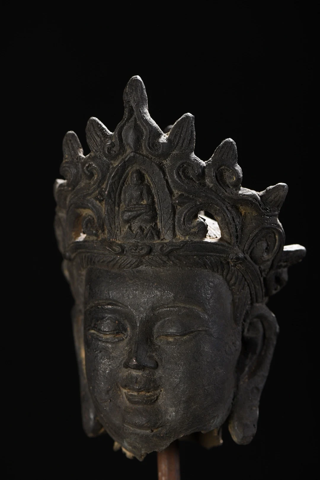 6"Tibetan Temple Collection Old Purple Bronze Cinnabar Mud gold Guanyin Buddha Head Worship Hall Town house
6"Tibetan Temple Collection Old Purple Bronze Cinnabar Mud gold Guanyin Buddha Head Worship Hall Town house