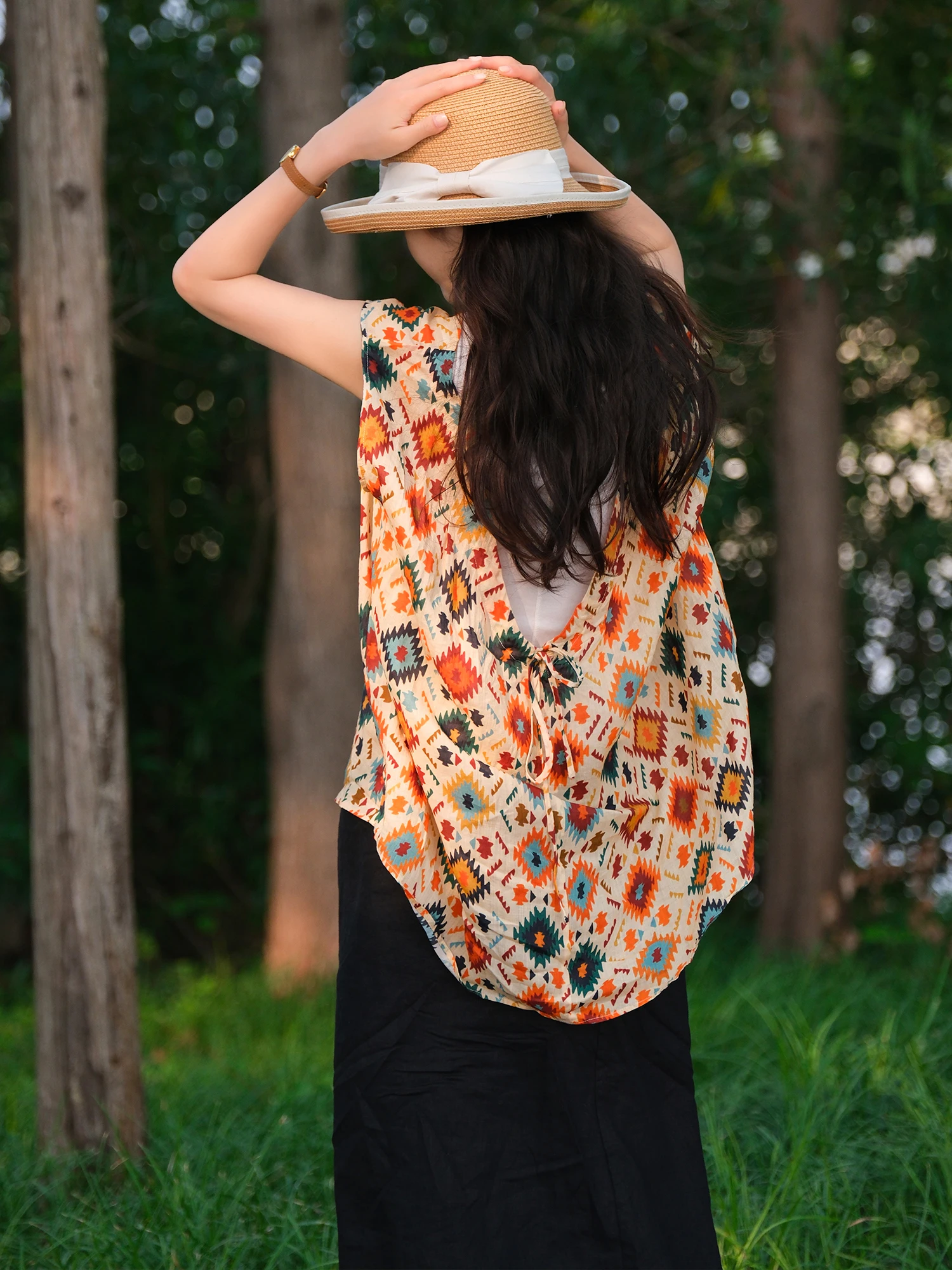 Свободный льняной летний топ Svel Ba Bead Casual из тонкого влагоотводящего материала с круглым вырезом, стандартной длины T5625
Свободный льняной летний топ Svel Ba Bead Casual из тонкого влагоотводящего материала с круглым вырезом, стандартной длины T5625