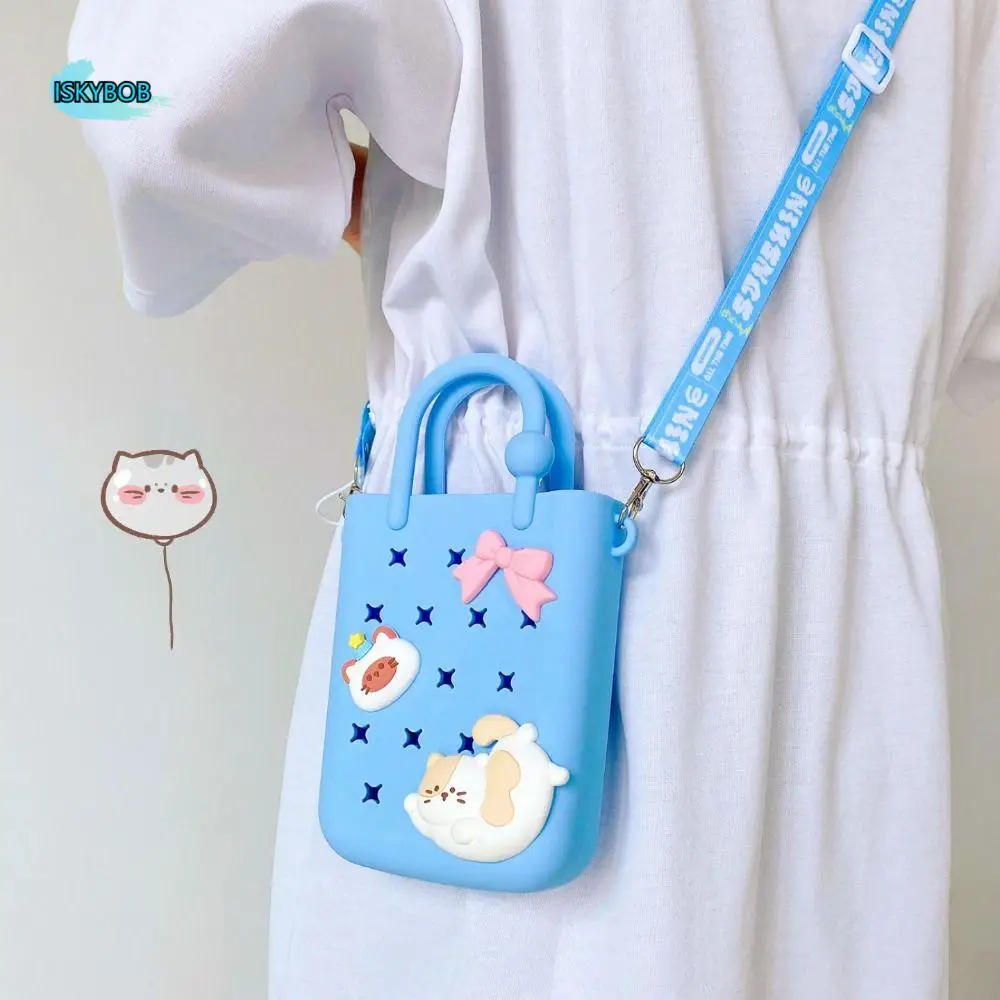 Toy Decoration Waterproof Handbag with Holes Mini Portable Children's Handbag Silica Gel DIY Cartoon Coin Wallet Vacation
Toy Decoration Waterproof Handbag with Holes Mini Portable Children's Handbag Silica Gel DIY Cartoon Coin Wallet Vacation