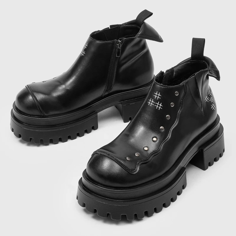 New Men Height-increasing Short Boots Black White Punk Motorcycle Shoes Men Casual Thick-soled Anti-slip Fashionable Boots
New Men Height-increasing Short Boots Black White Punk Motorcycle Shoes Men Casual Thick-soled Anti-slip Fashionable Boots