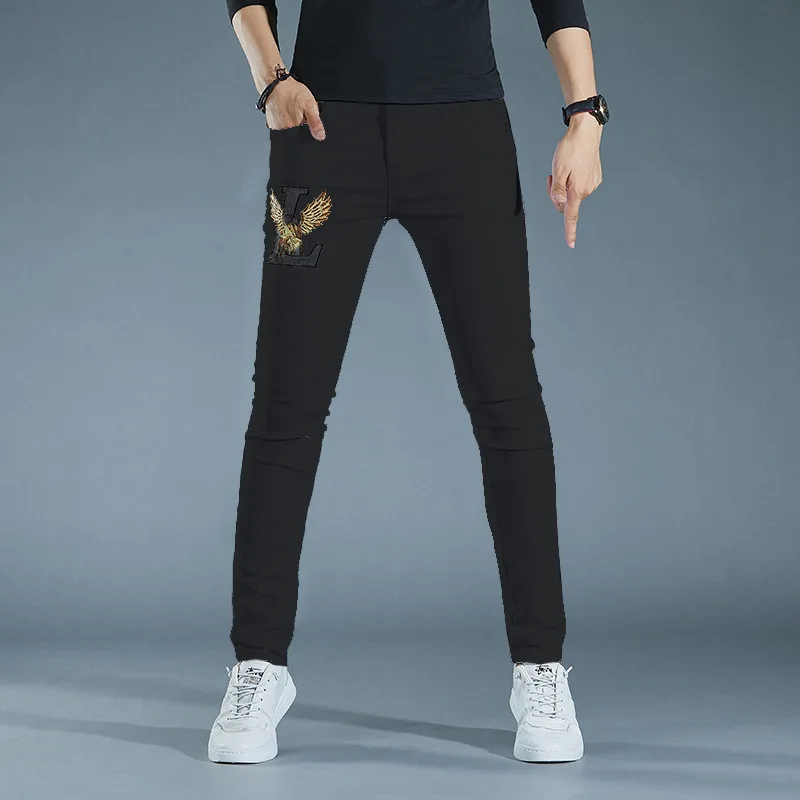 Light Luxury Men’s Slim-fit Denim Pants,Trendy Embroidery Decors Casual Jeans, Street Fashion Sexy Jeans Pants;
Light Luxury Men’s Slim-fit Denim Pants,Trendy Embroidery Decors Casual Jeans, Street Fashion Sexy Jeans Pants;