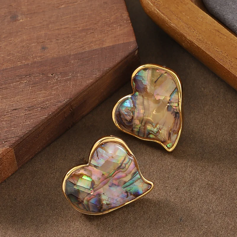 Fashionable, super fairy, sweet and exquisite love abalone shell earrings, versatile light luxury personalized commuting earring
Fashionable, super fairy, sweet and exquisite love abalone shell earrings, versatile light luxury personalized commuting earring
