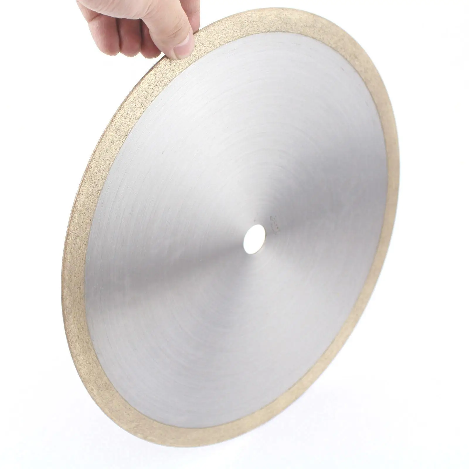 12-дюймовая 300-миллиметровая алмазная пила для влажной резки стекла, непрерывный обод, подходит для оправки 20 мм (3/4 дюйма).
12-дюймовая 300-миллиметровая алмазная пила для влажной резки стекла, непрерывный обод, подходит для оправки 20 мм (3/4 дюйма).