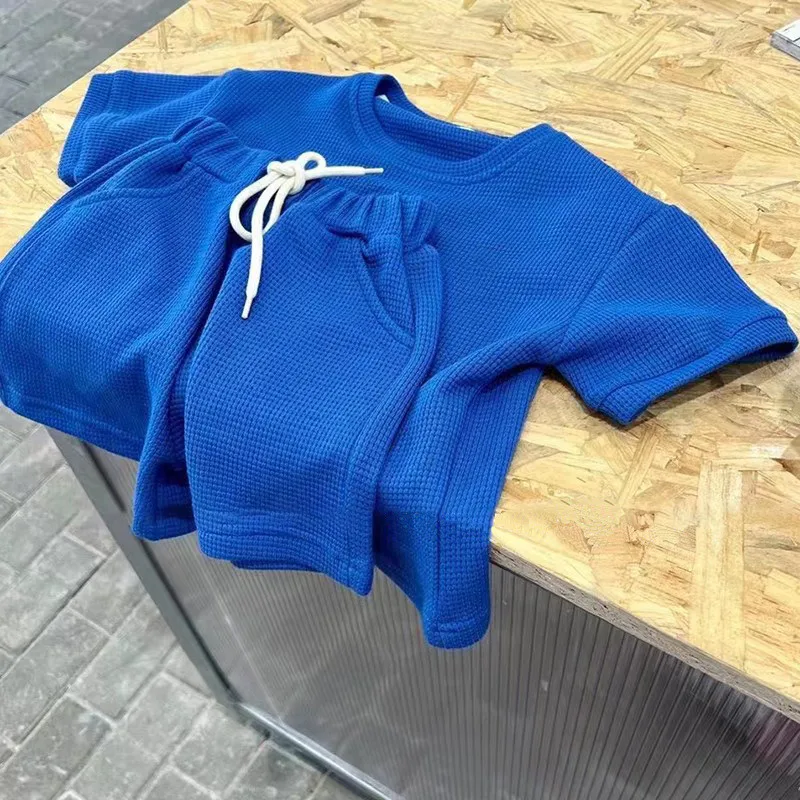 2024 881508 Summer Fashion Set Blue Round Neck T-shirt+Shorts Two Piece Set for Boys and Girls Outdoor Clothing
2024 881508 Summer Fashion Set Blue Round Neck T-shirt+Shorts Two Piece Set for Boys and Girls Outdoor Clothing