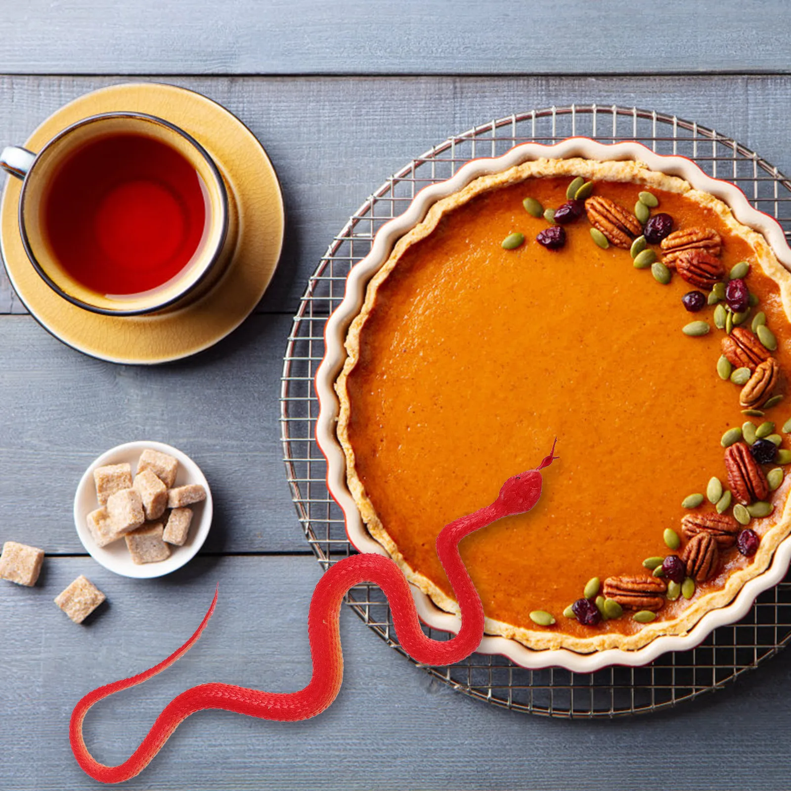 Мягкая резиновая змея: реалистичный реквизит для розыгрышей, страшный муляж для Хэллоуина и дома ужасов
Мягкая резиновая змея: реалистичный реквизит для розыгрышей, страшный муляж для Хэллоуина и дома ужасов